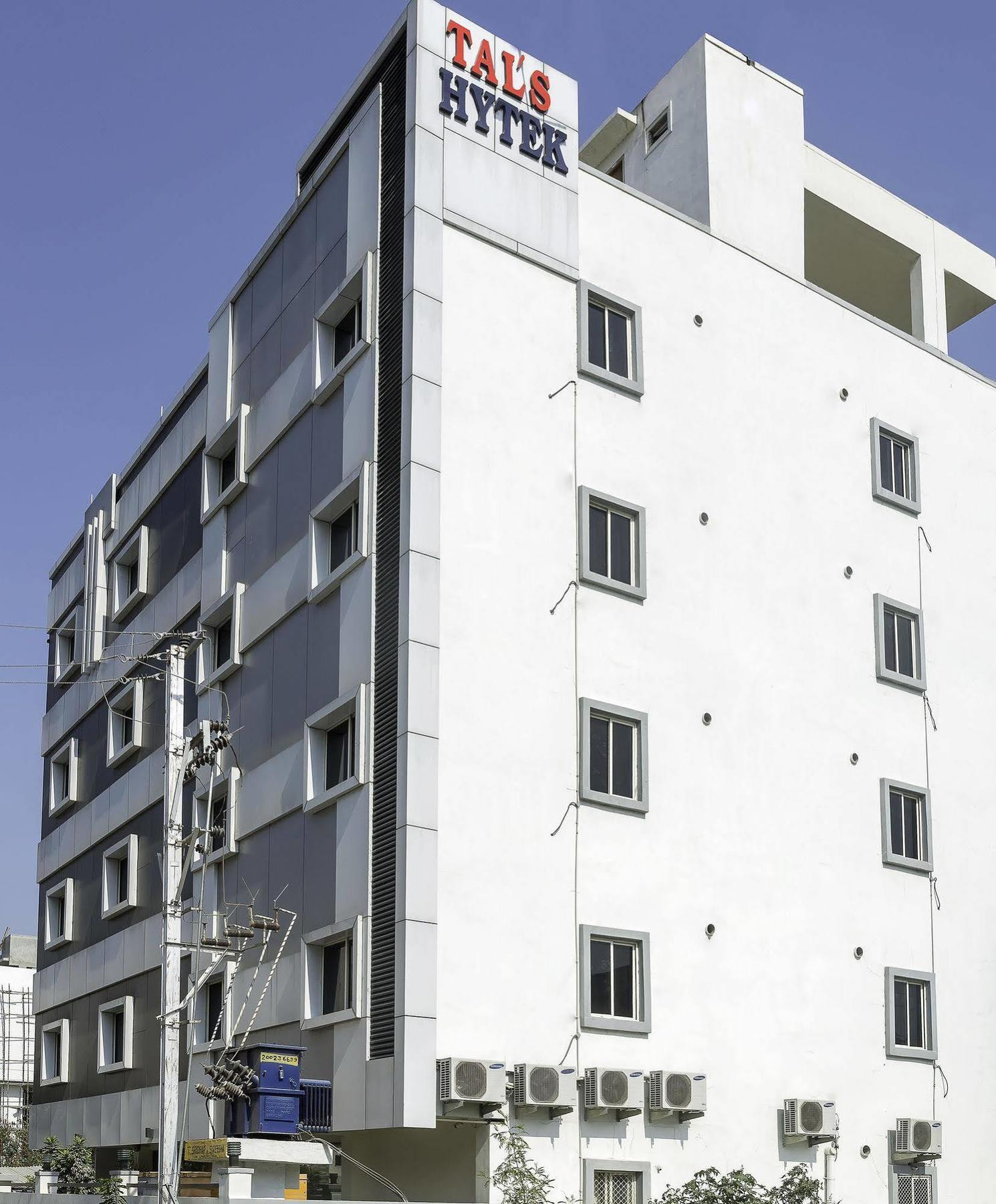 Hotel Itsy By Treebo - Tals Hytek Hajdarabad Zewnętrze zdjęcie